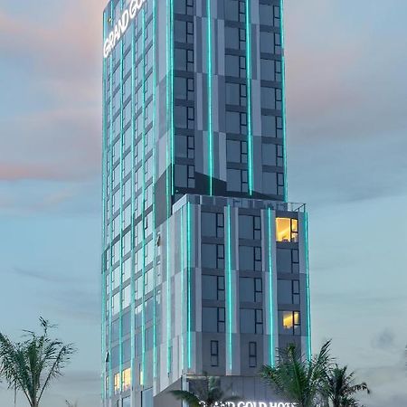 Grand Gold Beach Hotel & Spa Da Nang Esterno foto