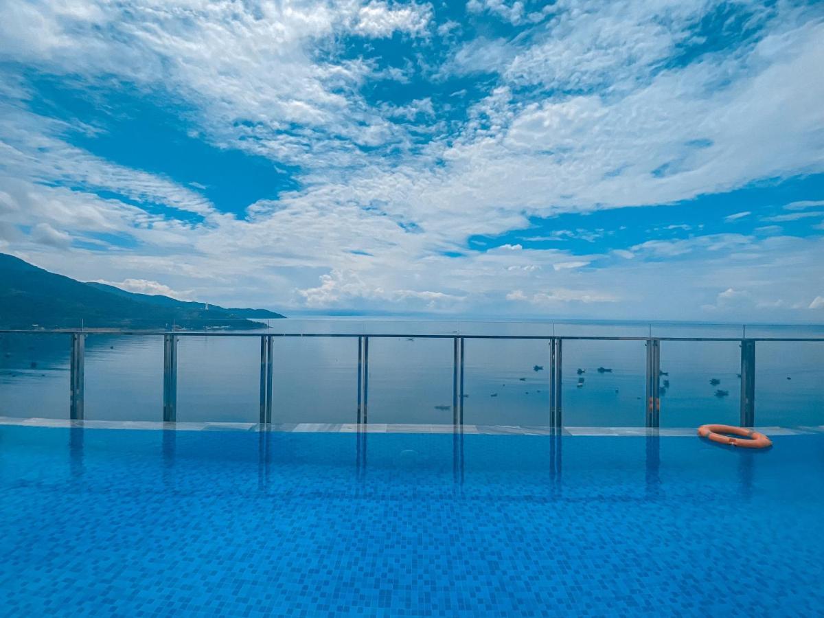 Grand Gold Beach Hotel & Spa Da Nang Esterno foto