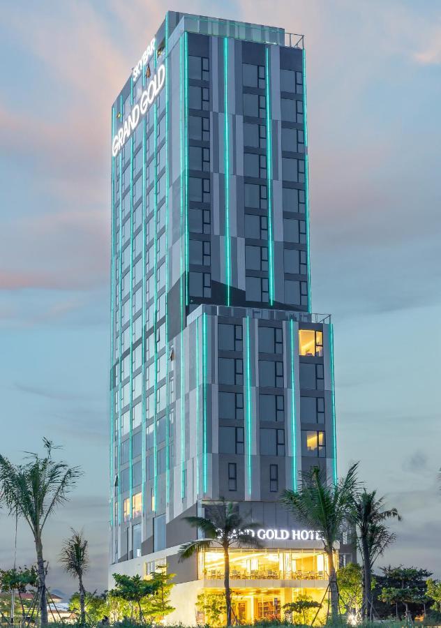 Grand Gold Beach Hotel & Spa Da Nang Esterno foto