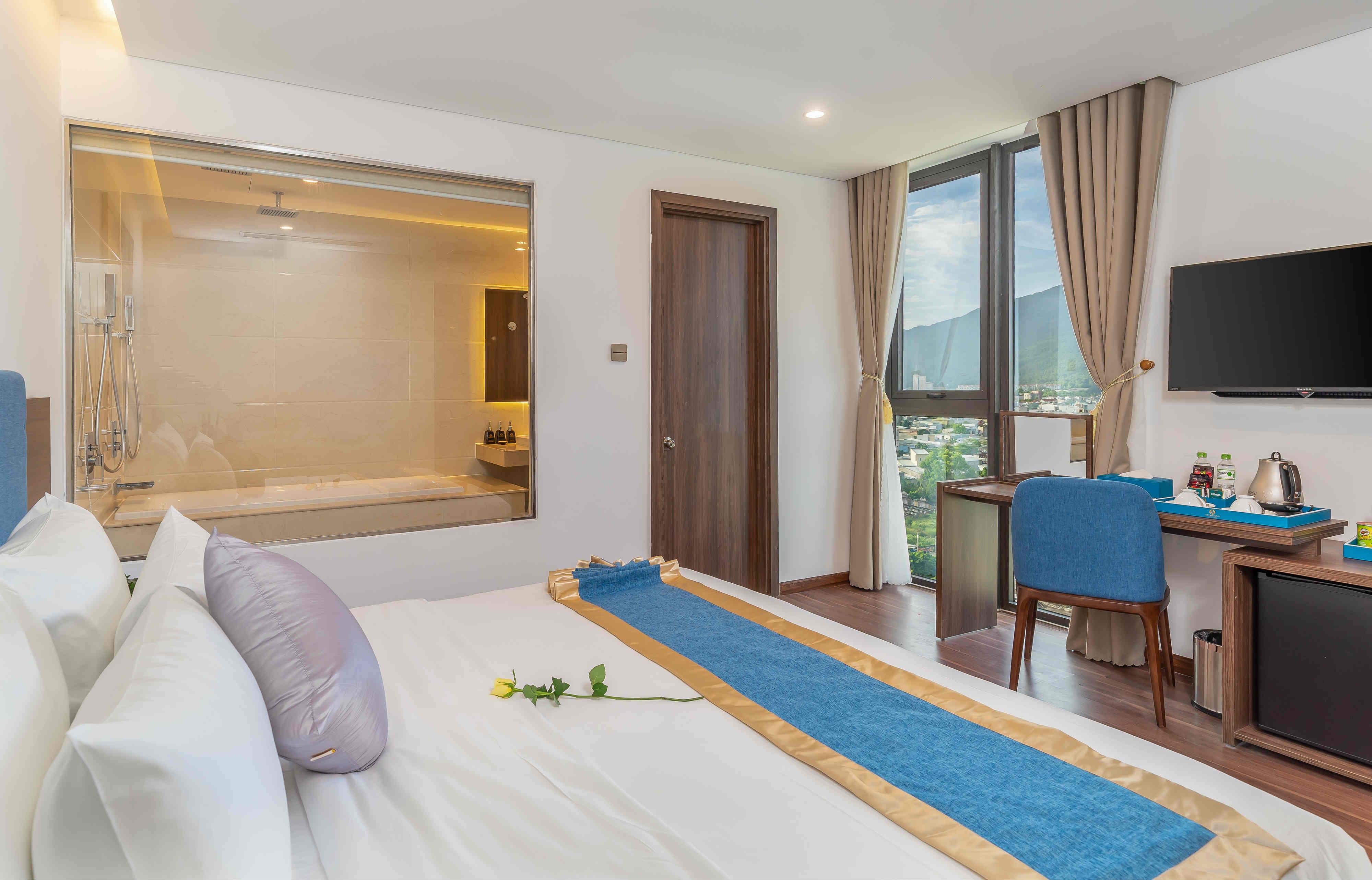 Grand Gold Beach Hotel & Spa Da Nang Esterno foto