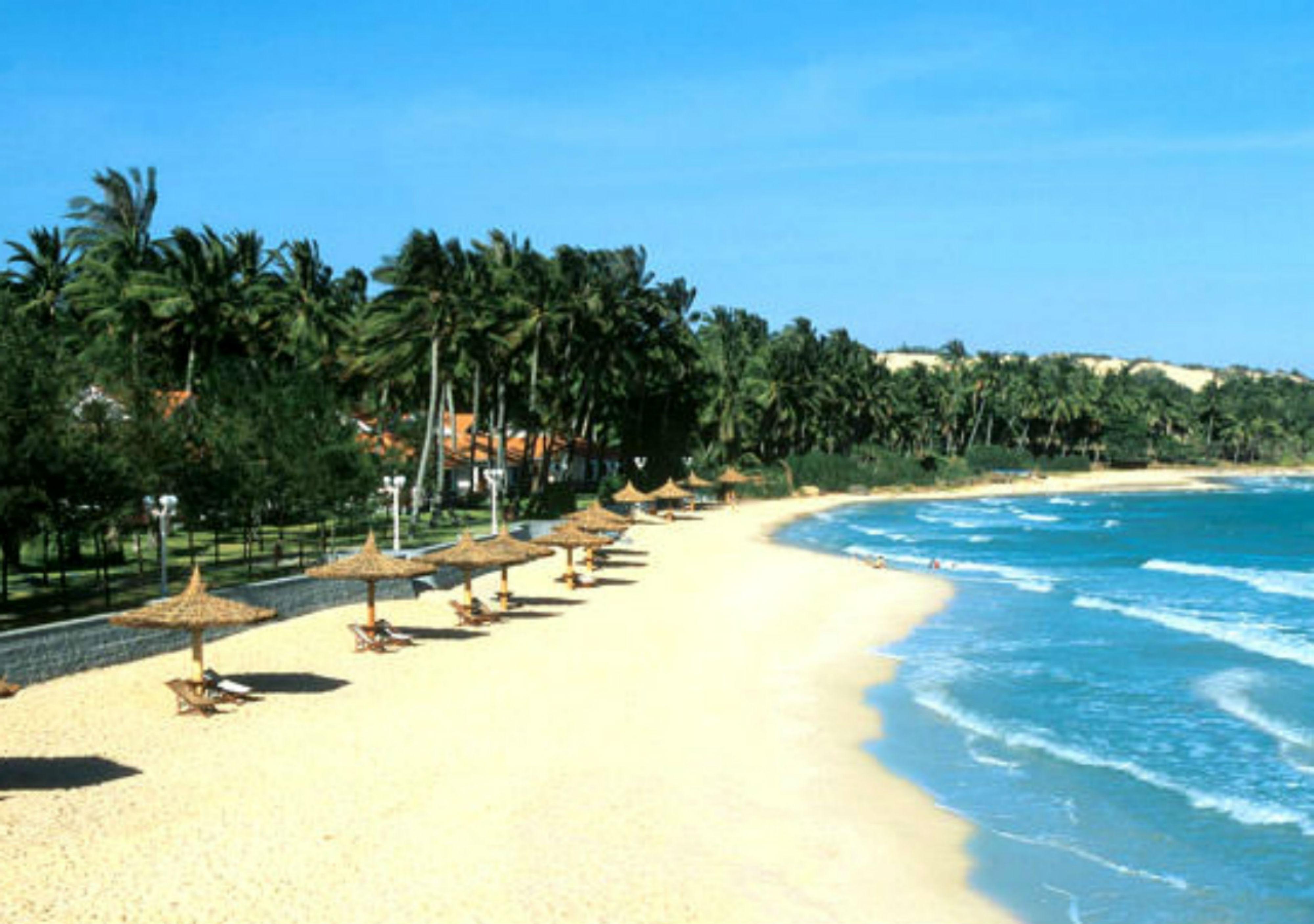 Grand Gold Beach Hotel & Spa Da Nang Esterno foto