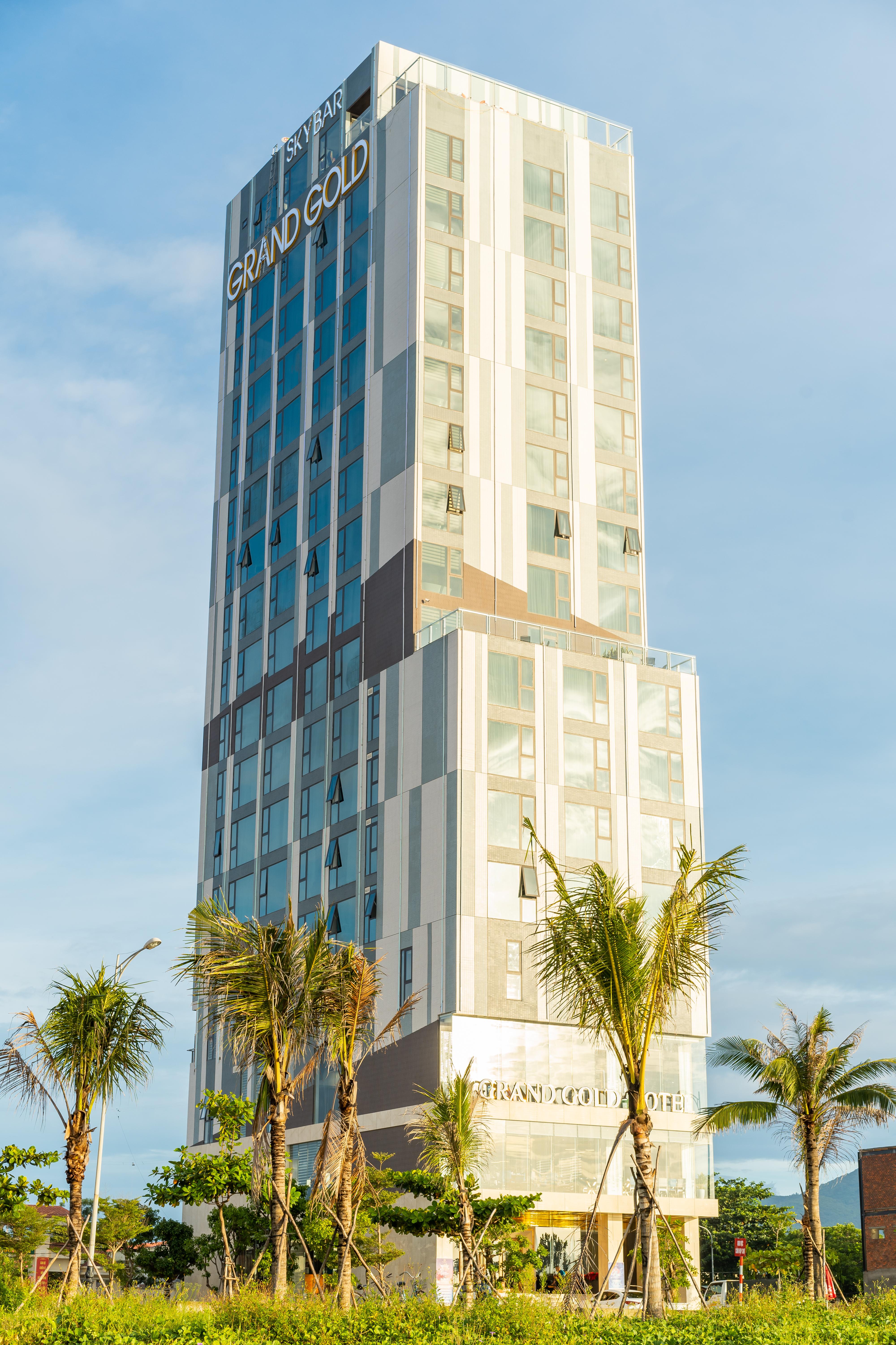 Grand Gold Beach Hotel & Spa Da Nang Esterno foto