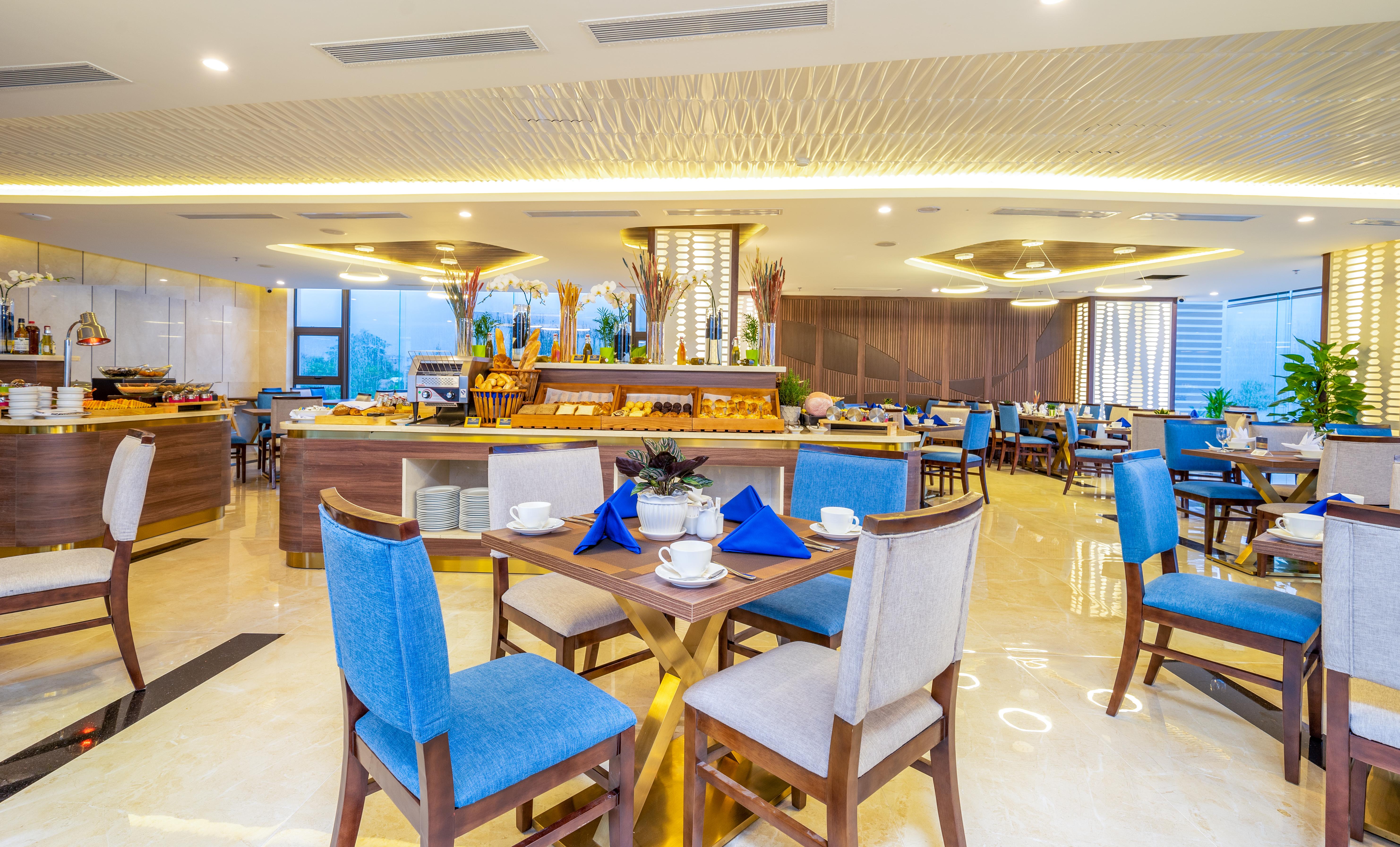 Grand Gold Beach Hotel & Spa Da Nang Esterno foto